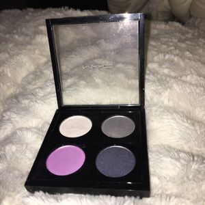 Mac eyeshadow palette